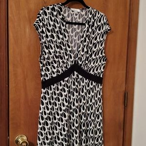 16 G.H. Bass Black/white ankle length dress